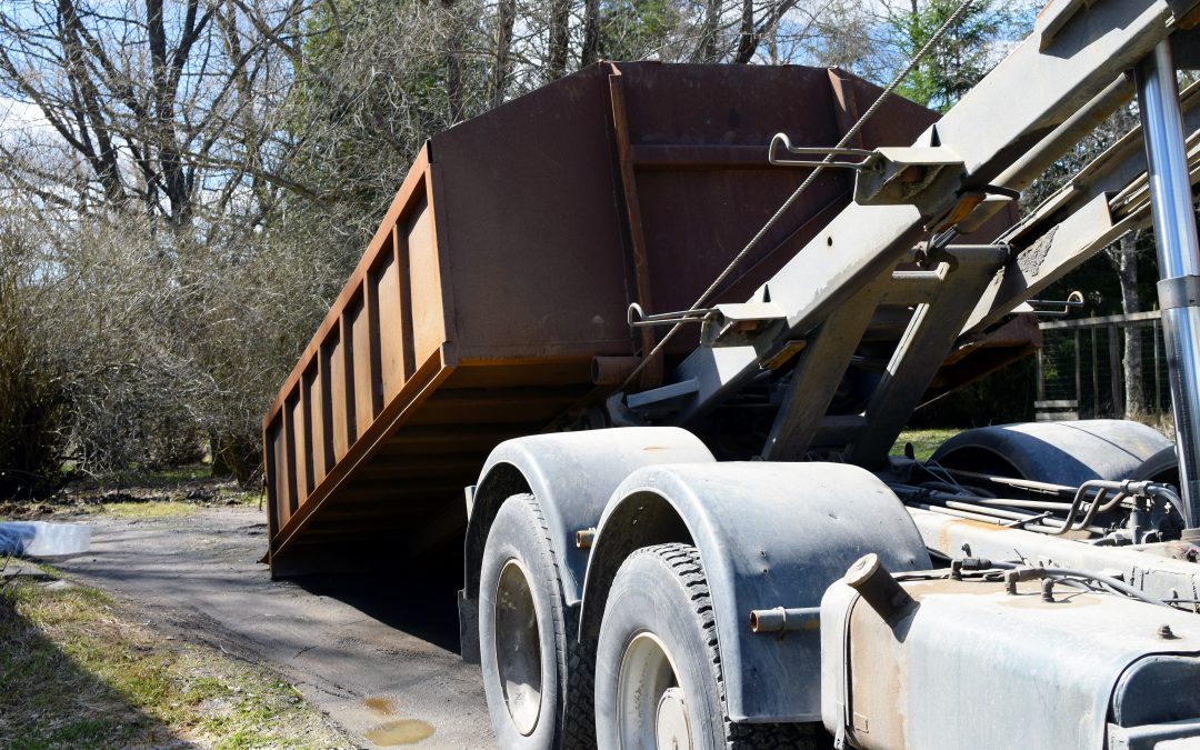 Dumpster Vs. Roll-Off Dumpster: The Differences